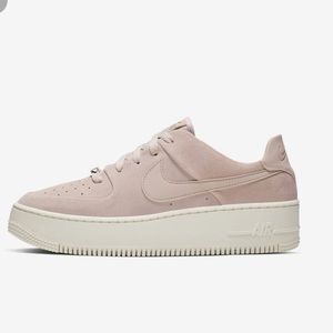 Air Force 1 sage platform sneaker